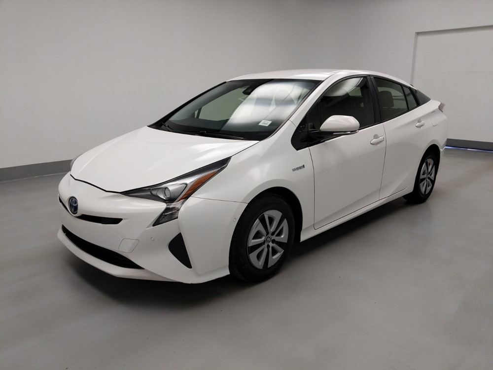 Used 2018 Toyota Prius Driver Front Bumper