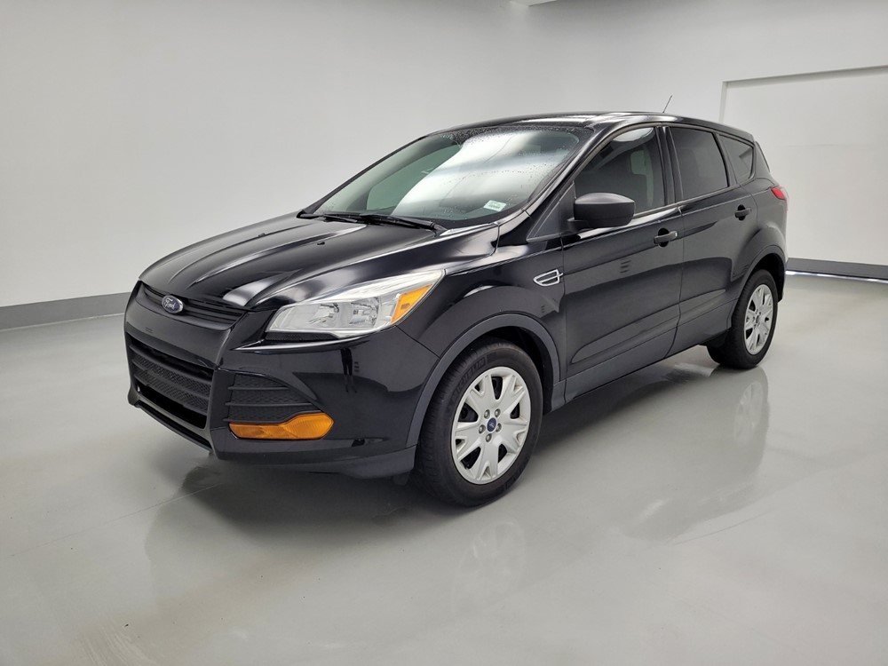 Used 2016 Ford Escape Driver Front Bumper
