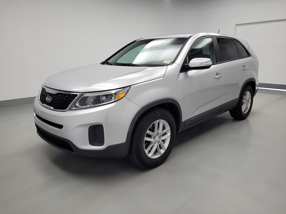 Used 2014 Kia Sorento Driver Front Bumper