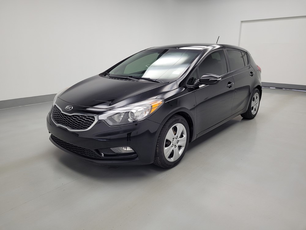 Used 2016 Kia Forte5 Driver Front Bumper