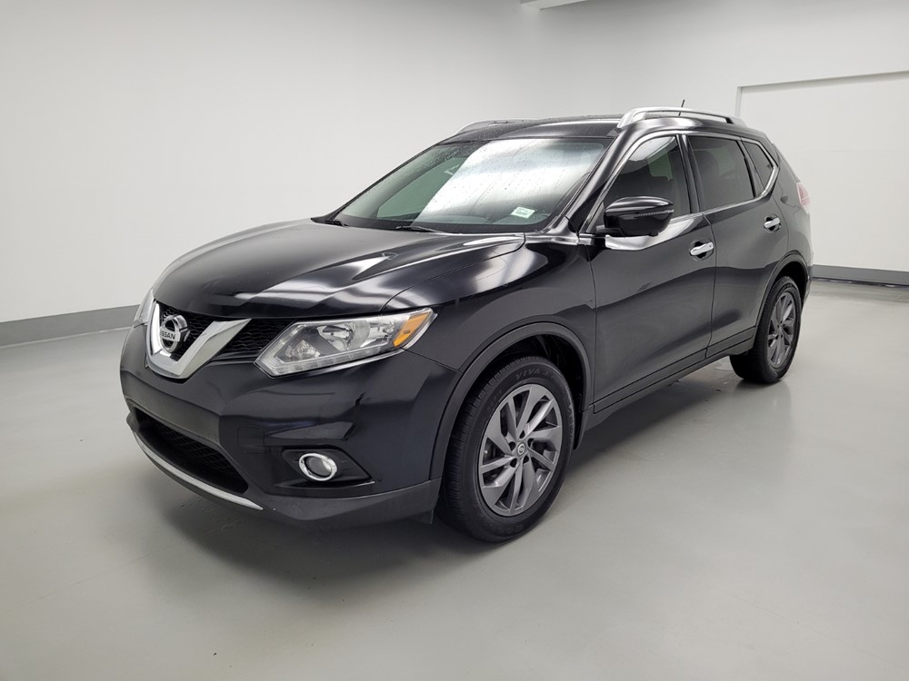Used 2016 Nissan Rogue Driver Front Bumper