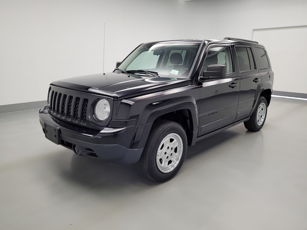 Used 2015 Jeep Patriot Driver Front Bumper