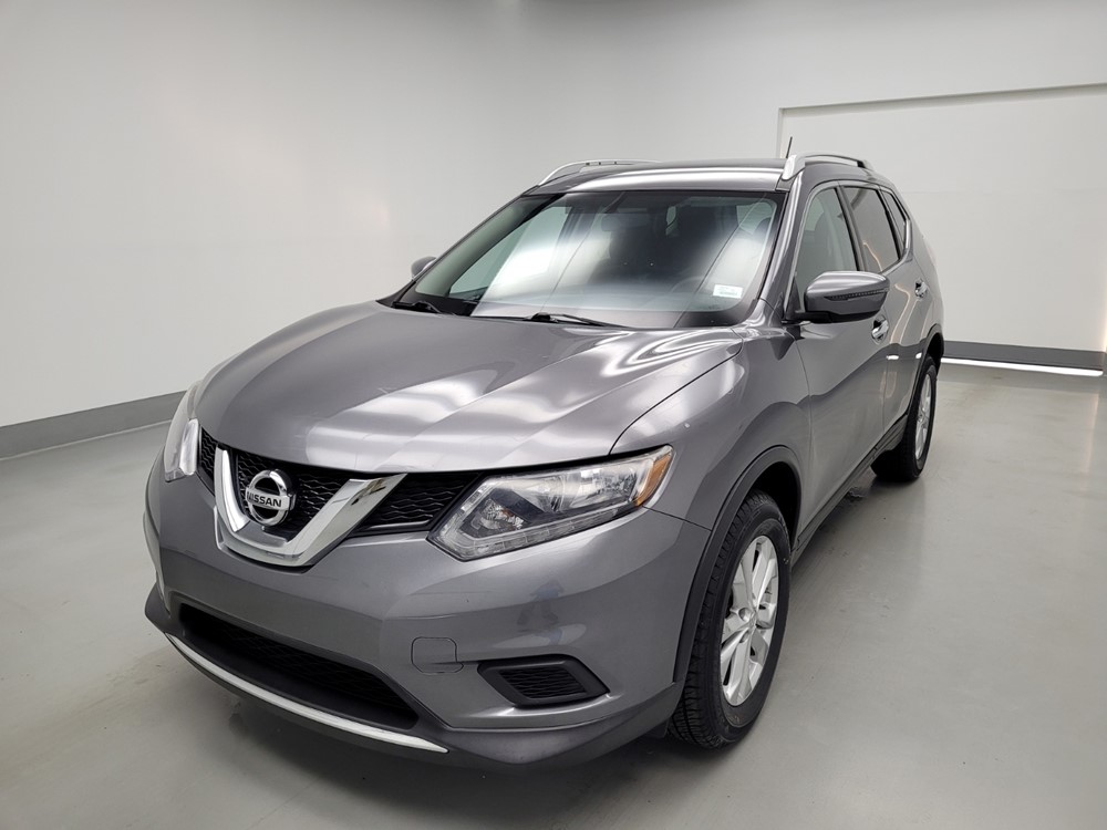 Used 2016 Nissan Rogue Driver Front Bumper
