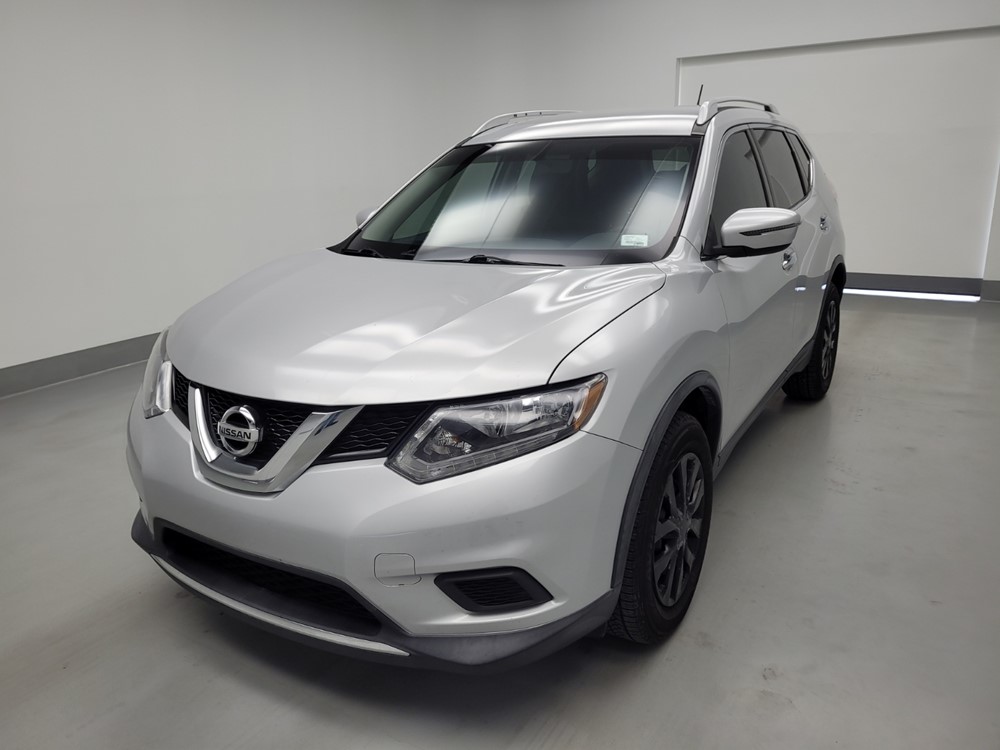 Used 2016 Nissan Rogue Driver Front Bumper
