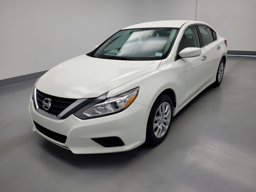 Used 2017 Nissan Altima Driver Front Bumper