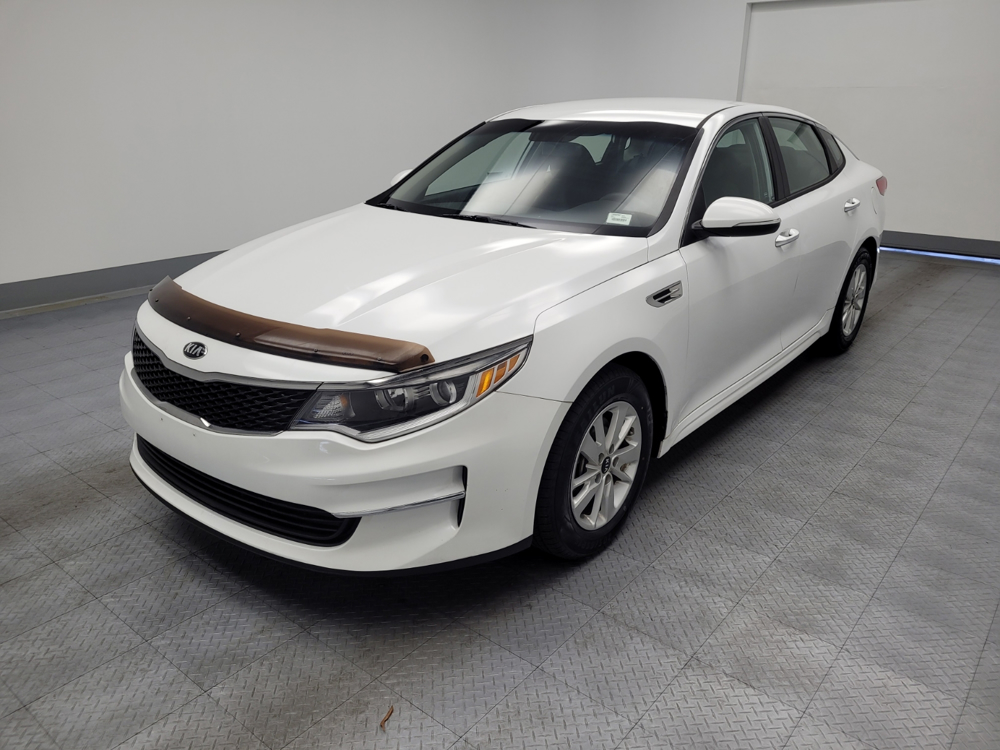 2018 Kia Optima LX's photo