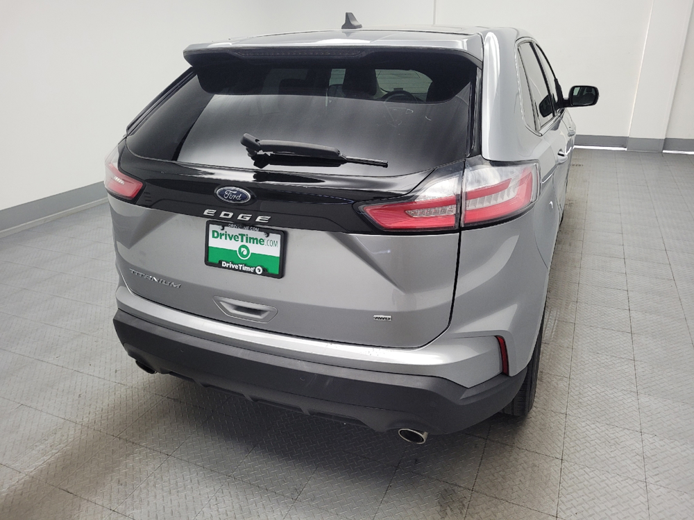 Image 6 of 2023 Ford Edge Titanium