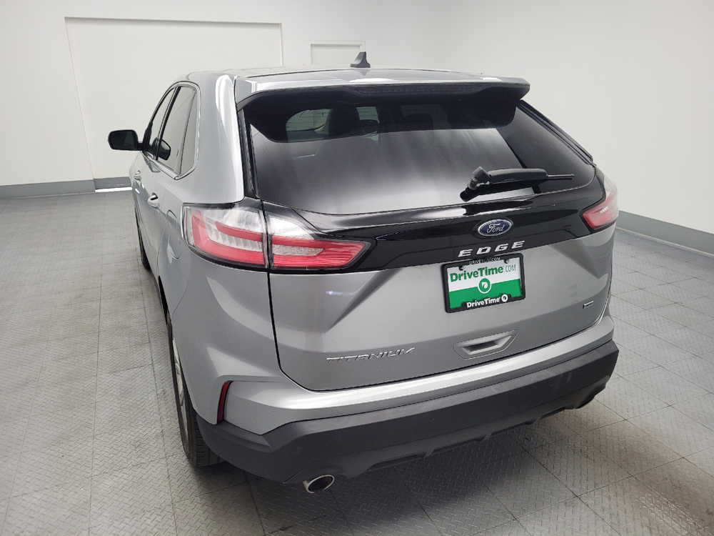 Image 5 of 2023 Ford Edge Titanium