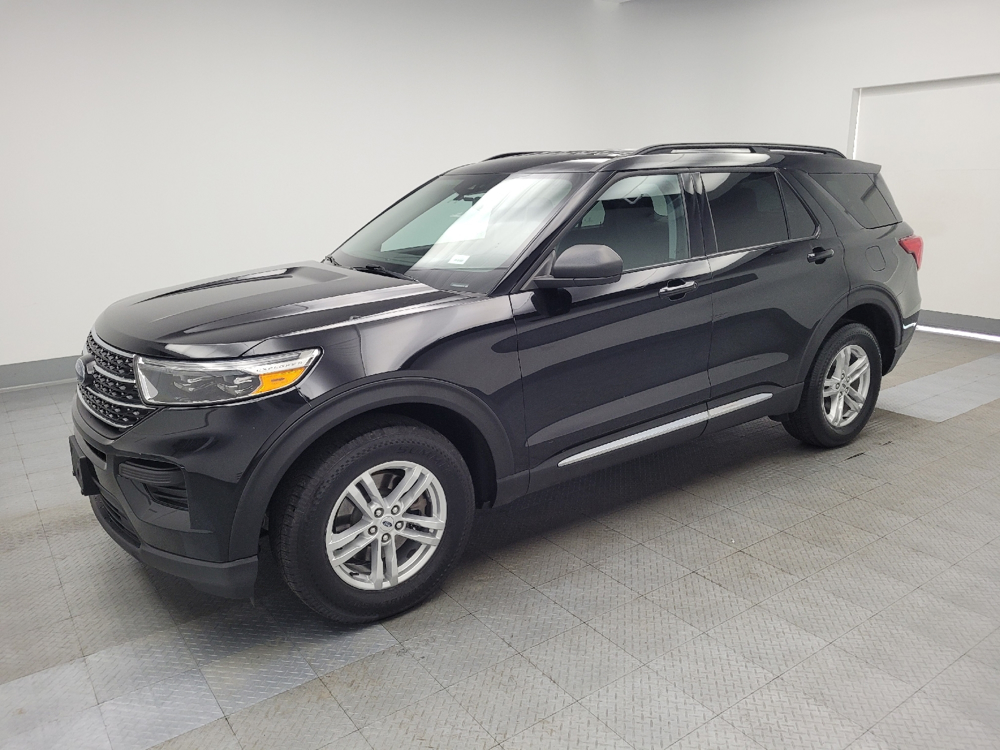 Image 2 of 2023 Ford Explorer XLT