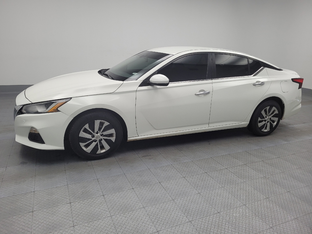 2021 Nissan Altima S's photo