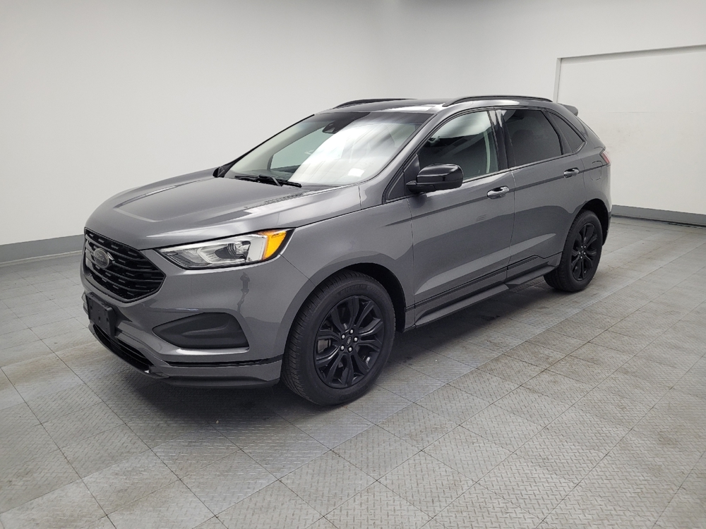2022 Ford Edge SE's photo