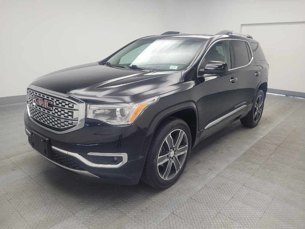 2019 GMC Acadia Denali's photo
