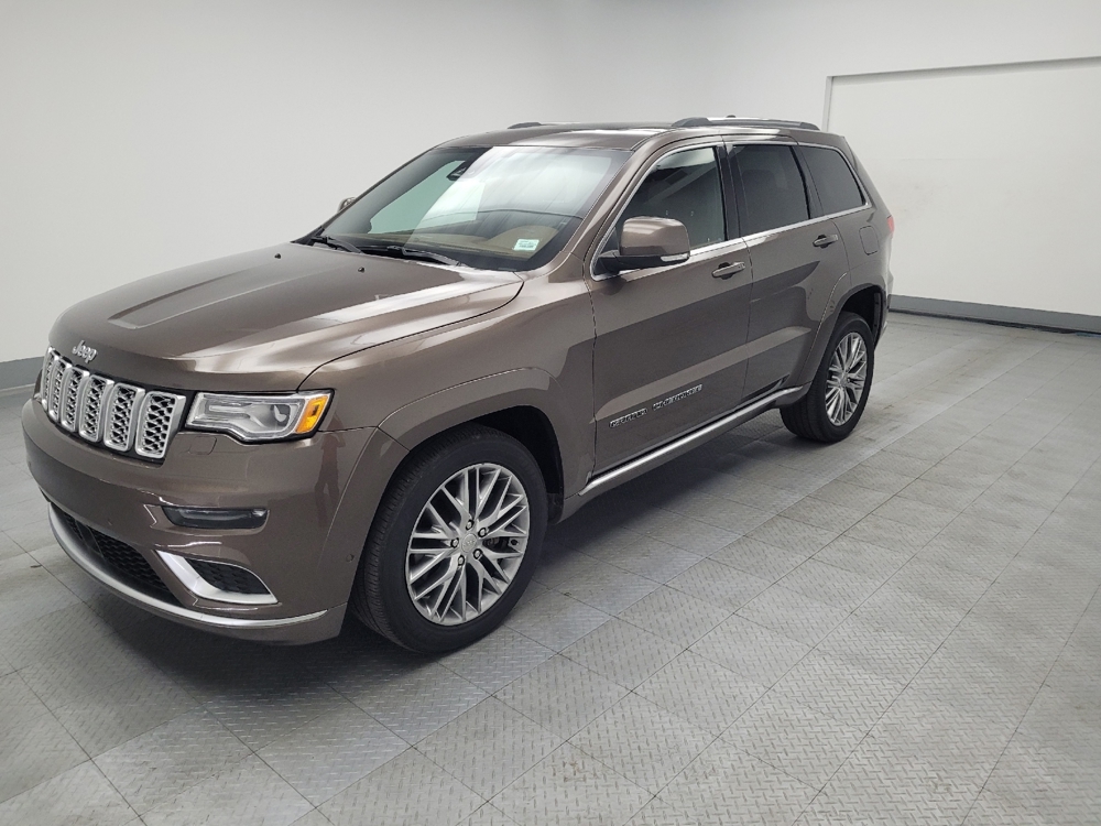 2017 Jeep Grand Cherokee Summit's photo
