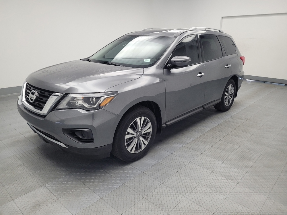 2020 Nissan Pathfinder S's photo