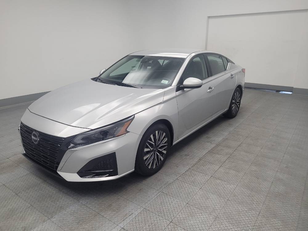 2023 Nissan Altima SV