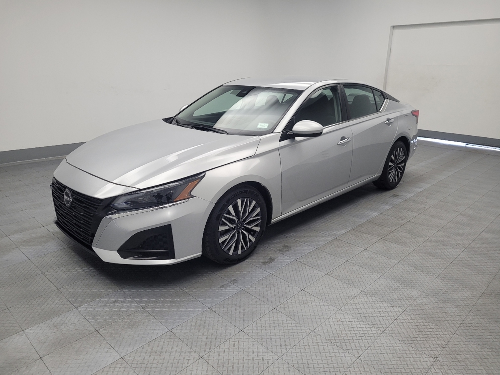 2023 Nissan Altima SV