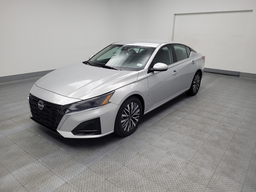 2023 Nissan Altima SV