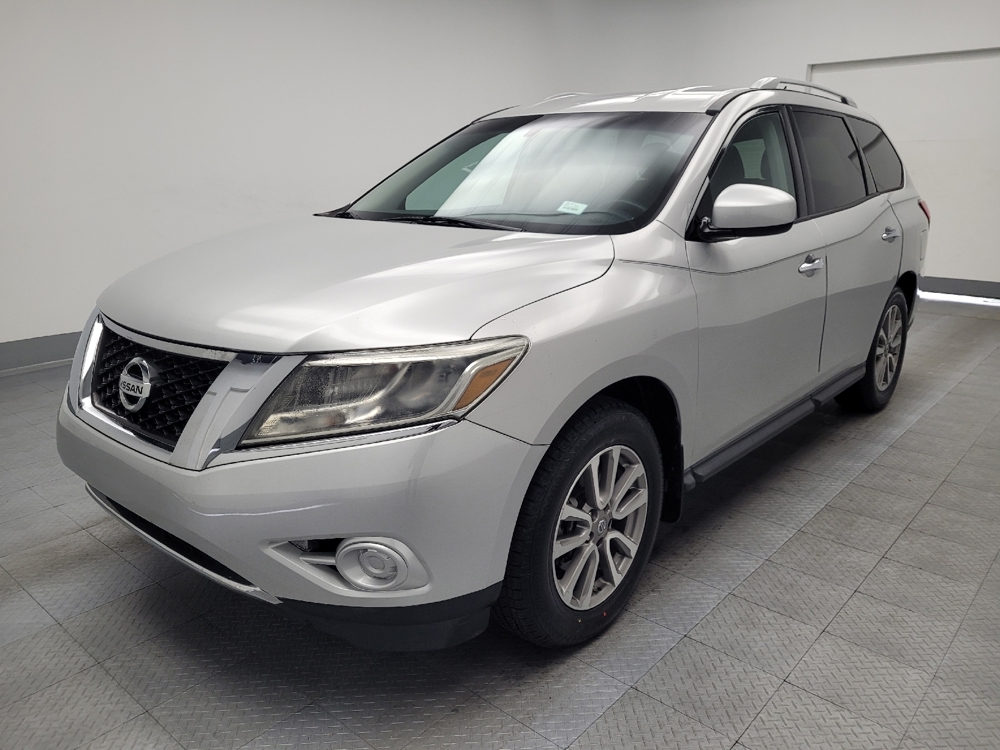 2015 Nissan Pathfinder S's photo