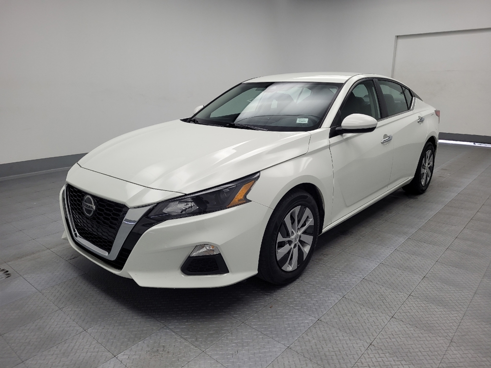 2022 Nissan Altima S's photo