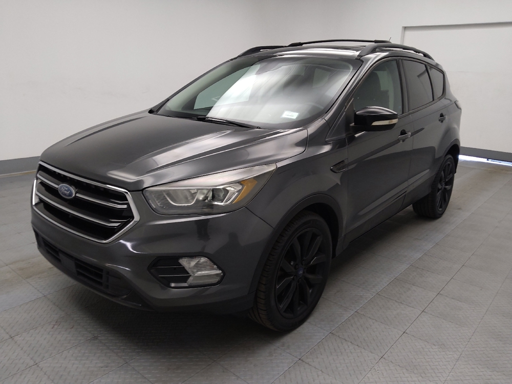 2017 Ford Escape Titanium's photo