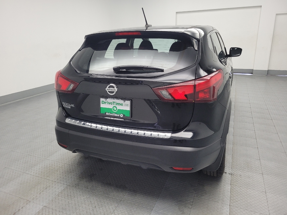 Image of 2019 Nissan Rogue Sport S