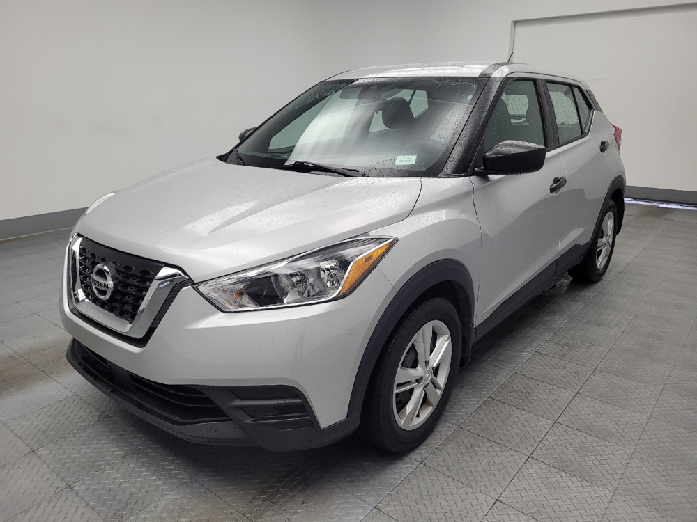 2020 Nissan Kicks S's photo