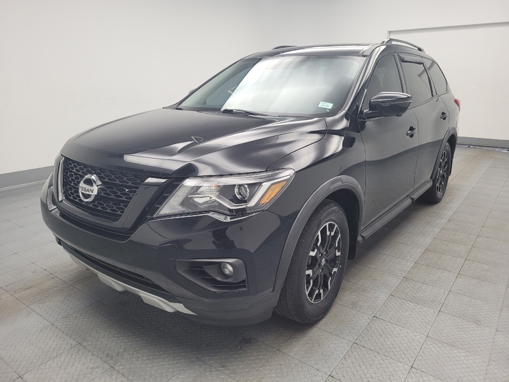 2020 Nissan Pathfinder SL's photo