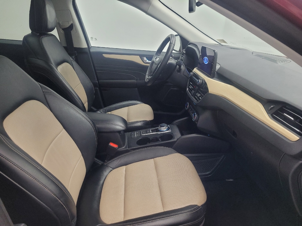 2022 Ford Escape Titanium - Photo 16