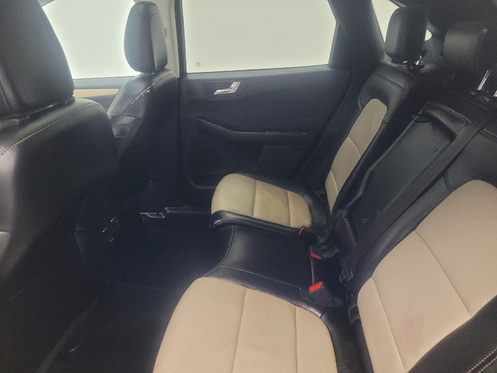 2022 Ford Escape Titanium - Photo 14