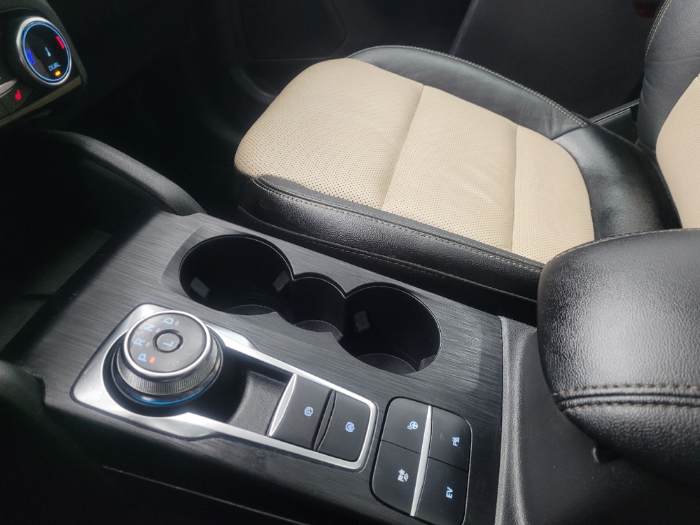 2022 Ford Escape Titanium - Photo 20