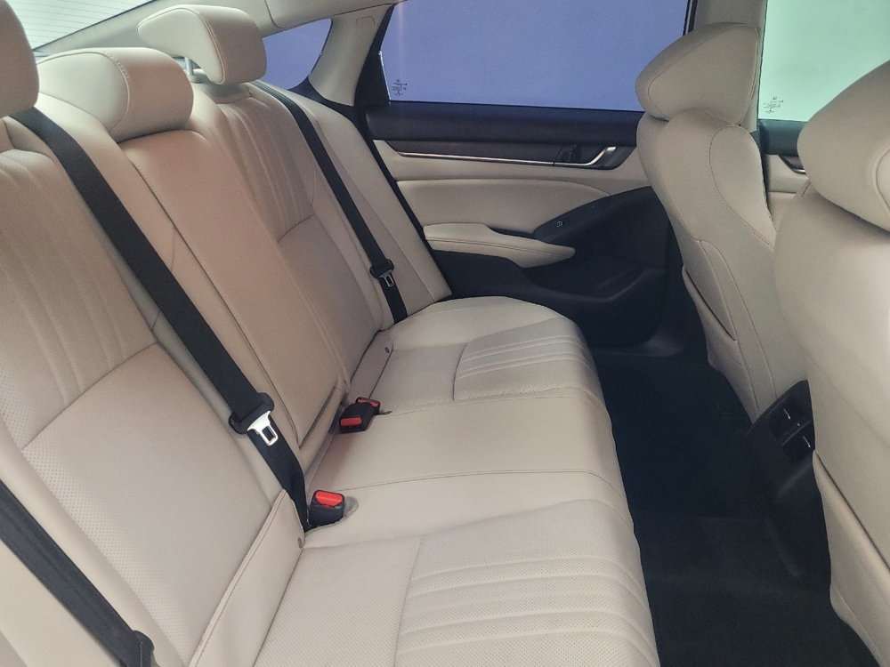 2020 Honda Accord Touring - Photo 15