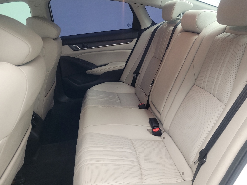 2020 Honda Accord Touring - Photo 14