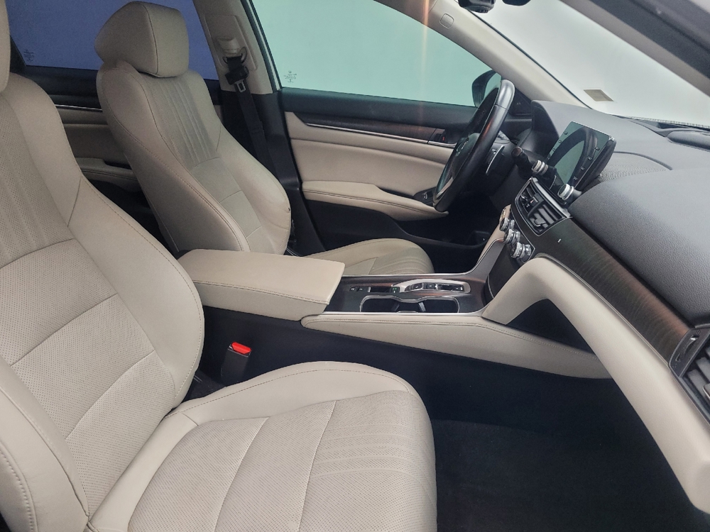2020 Honda Accord Touring - Photo 16