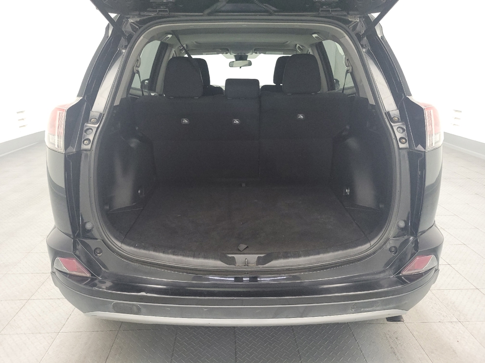 2018 Toyota RAV4 XLE - Photo 22