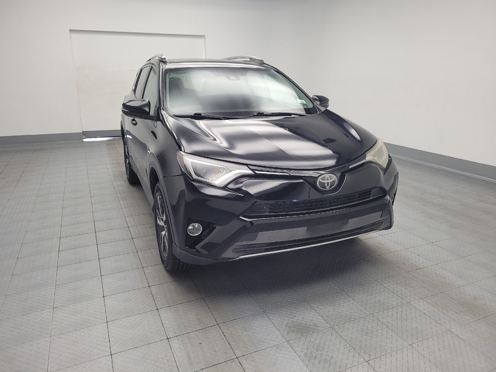2018 Toyota RAV4 XLE - Photo 11