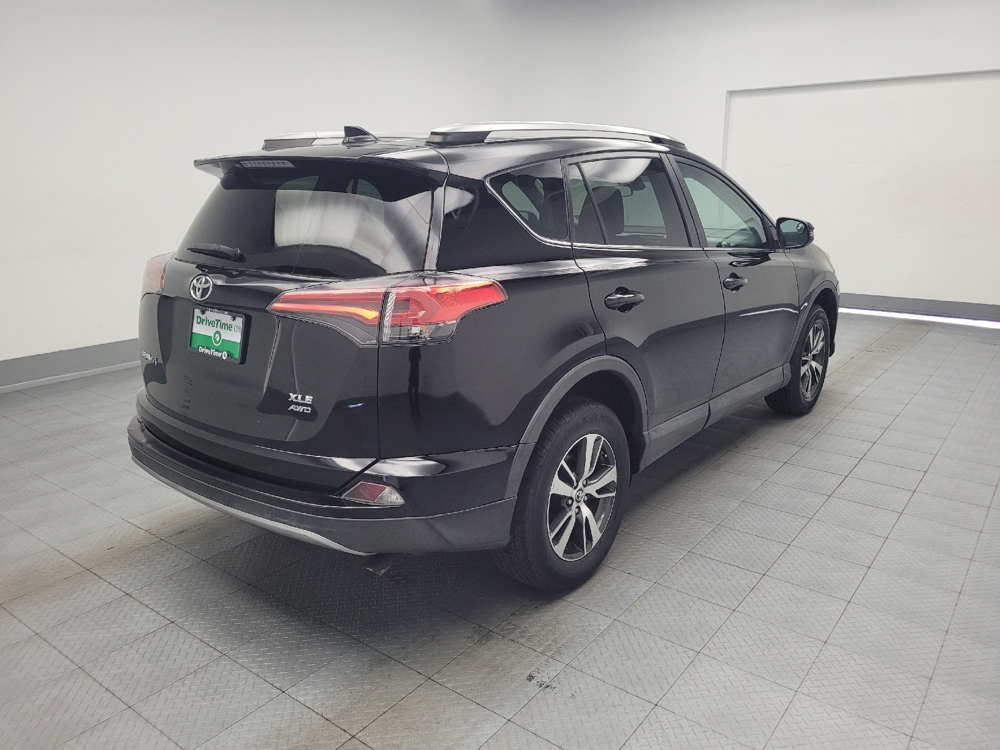 2018 Toyota RAV4 XLE - Photo 7