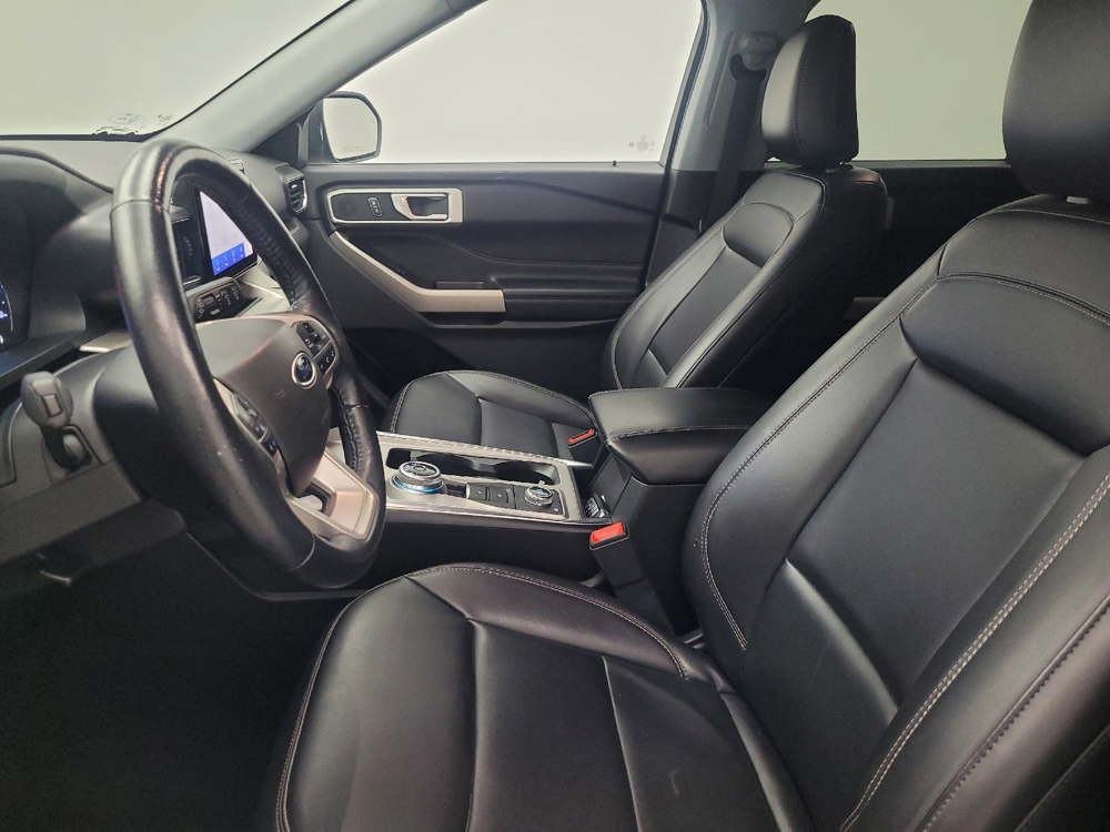 2022 Ford Explorer XLT - Photo 13
