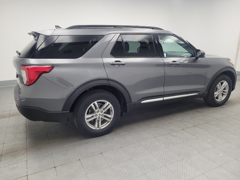 2022 Ford Explorer XLT - Photo 8