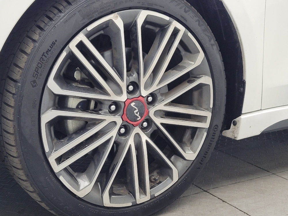2024 Kia Forte GT - Photo 24