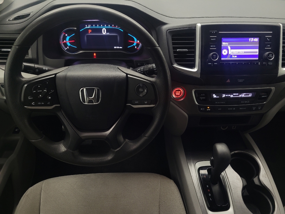 2019 Honda Pilot LX - Photo 17