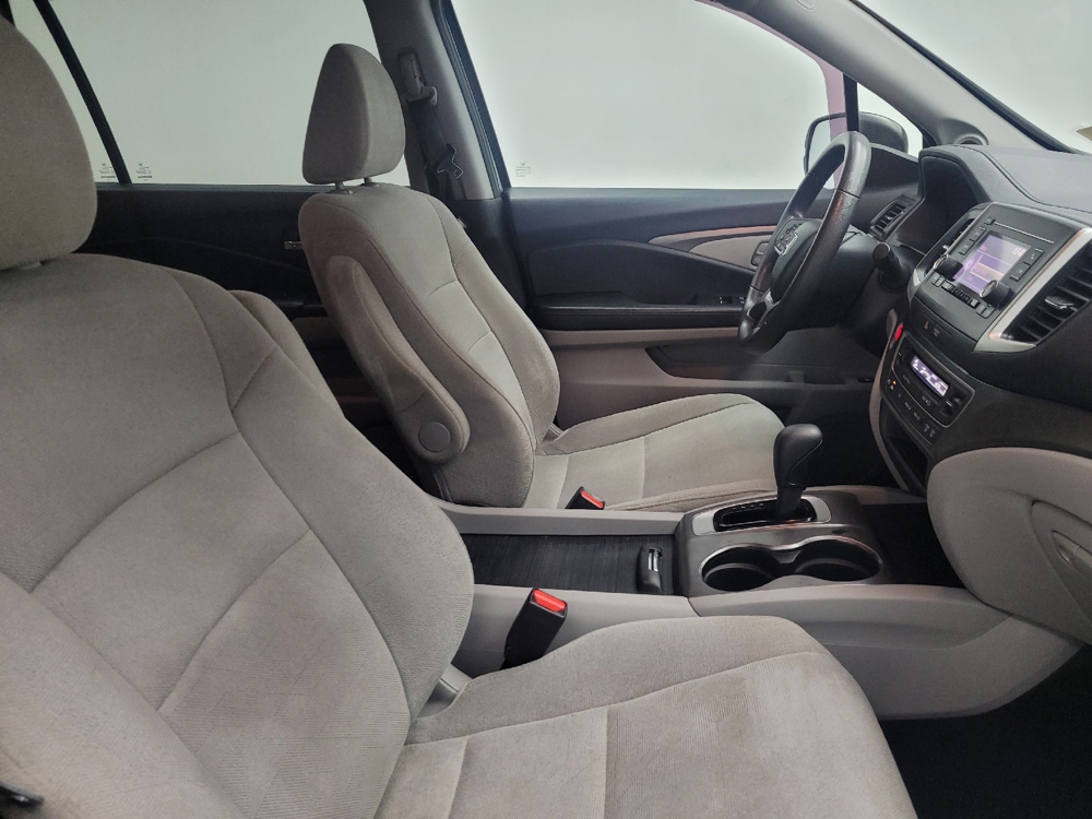 2019 Honda Pilot LX - Photo 16