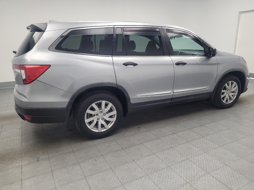 2019 Honda Pilot LX - Photo 8