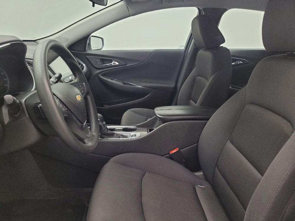 2025 Chevrolet Malibu 1LT - Photo 13