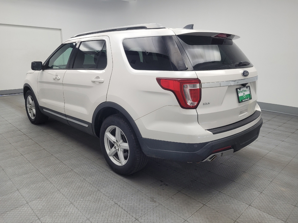 2018 Ford Explorer XLT - Photo 4