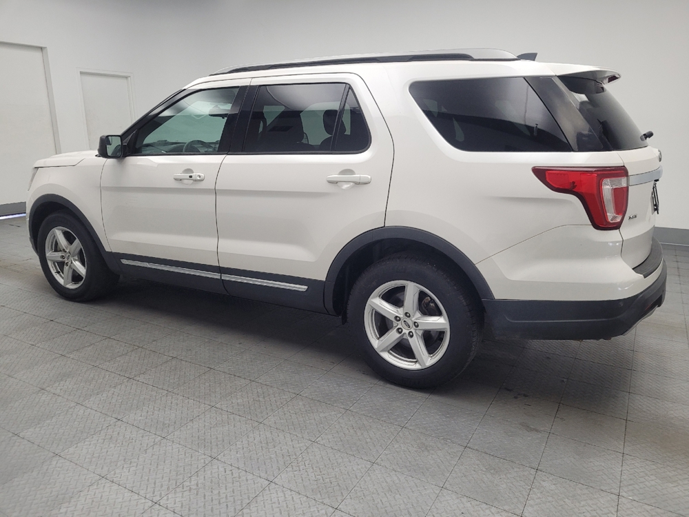 2018 Ford Explorer XLT - Photo 3