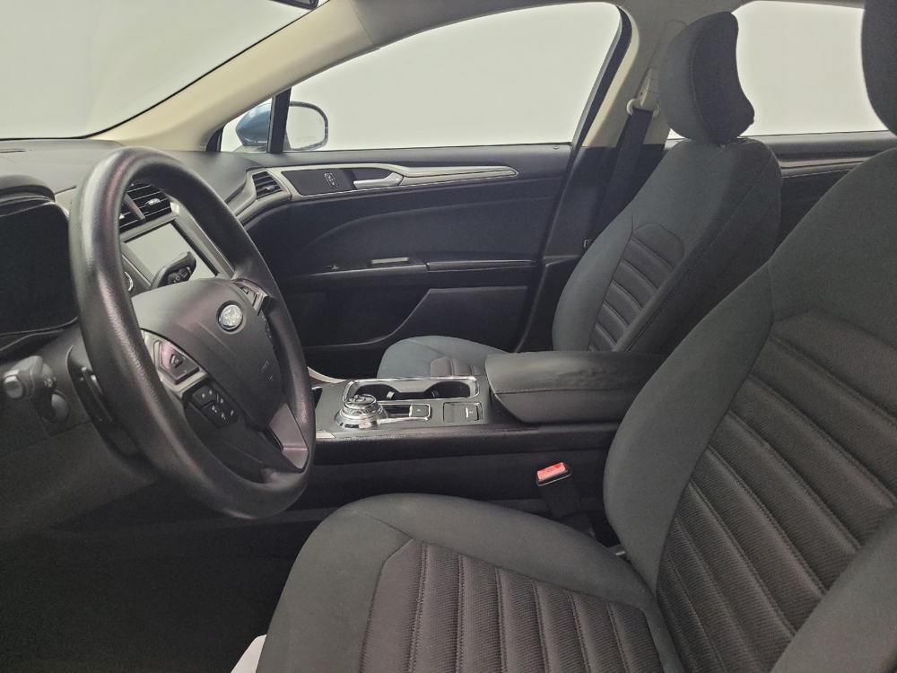 2019 Ford Fusion SE - Photo 13
