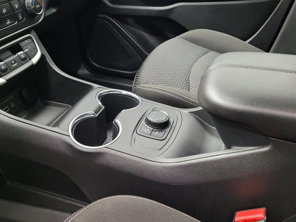 2024 GMC Terrain SLE - Photo 20