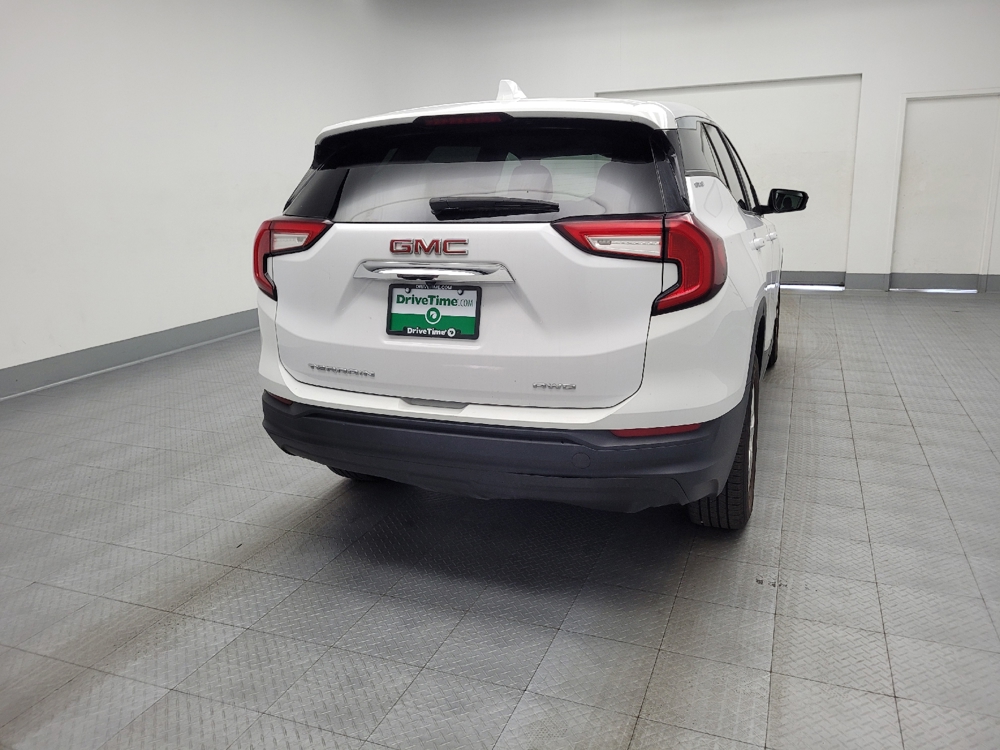 2024 GMC Terrain SLE - Photo 6