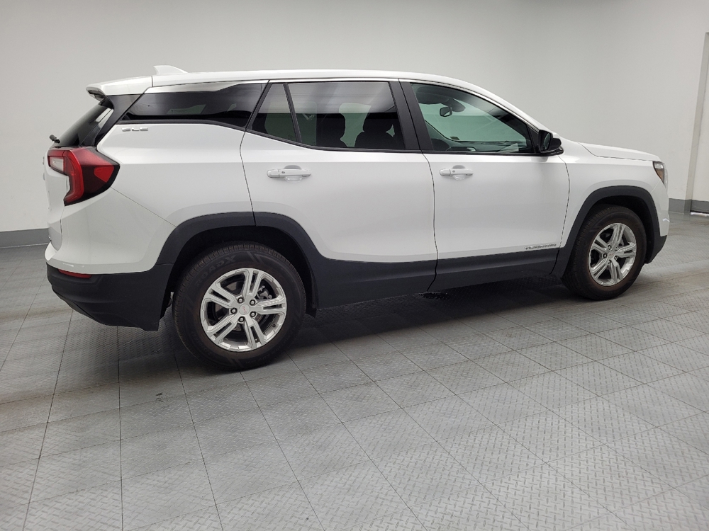 2024 GMC Terrain SLE - Photo 8