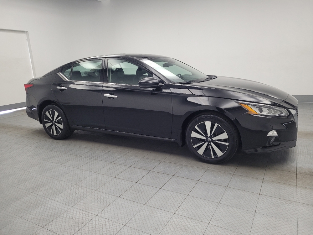 2022 Nissan Altima SL - Photo 9